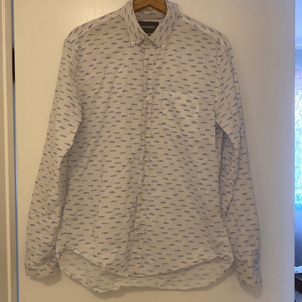 Bonobos light weight cotton shirt M blue and White with small fish